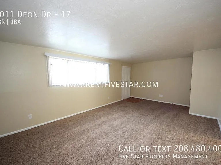 1011 Deon Dr #17 — Photo 4