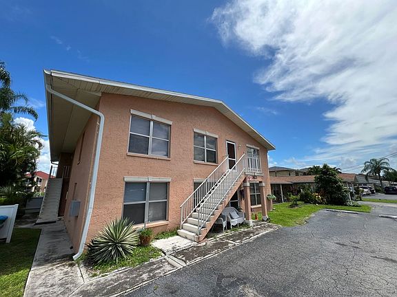 2nd image of 3823 SE 11th Pl APT 5