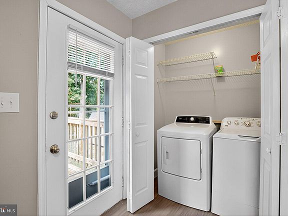 5th image of 22 Pueblo Cir
