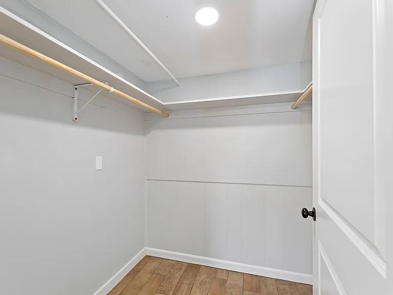 Town Center Apartments — Photo 36