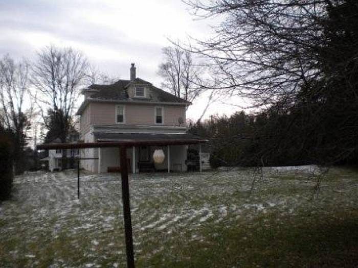 680 Maurus St. Rear