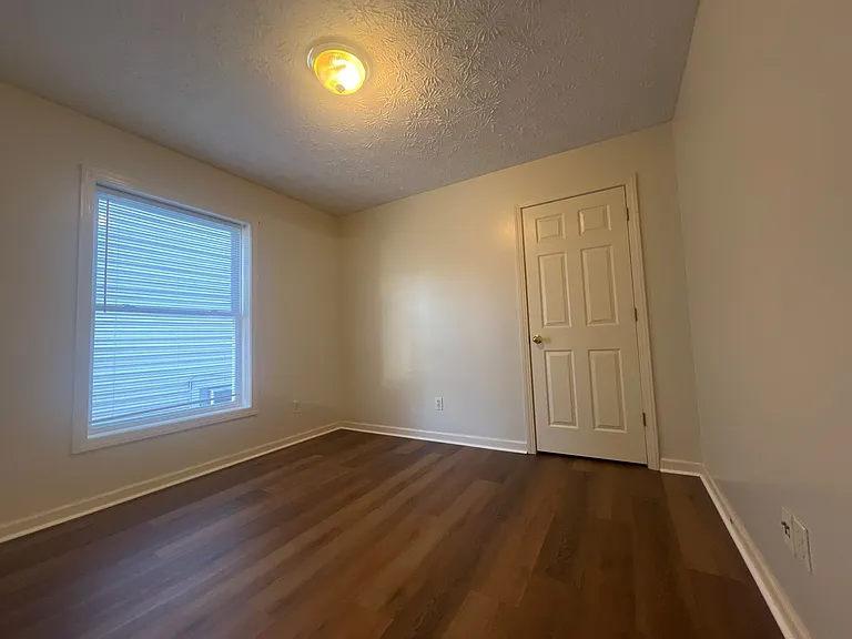 749 Garrison Ave — Photo 13