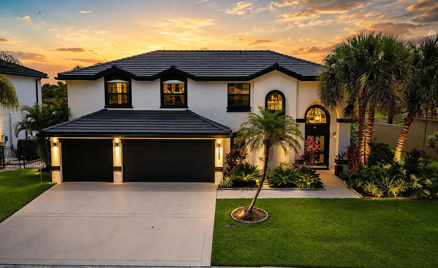 5 bed, 2.5 bath, 2341 sqft, $7,500 — Photo 1