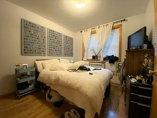 Rented by Corcoran | media 12