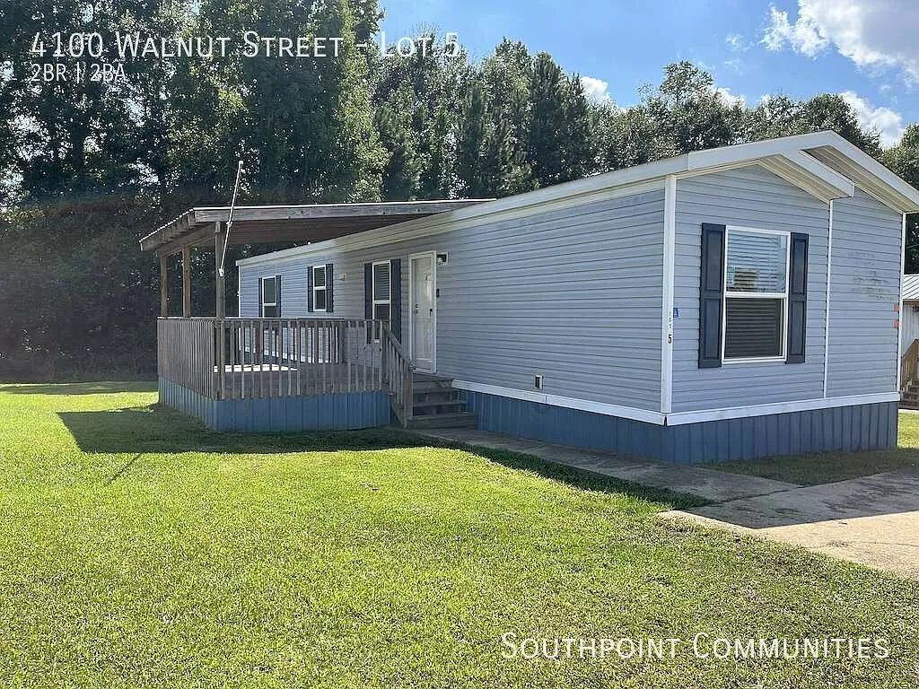 2 bed, 896 sqft, $1,050 — Photo 1