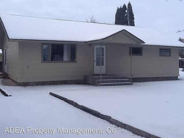1st image of 311 33rd Ave