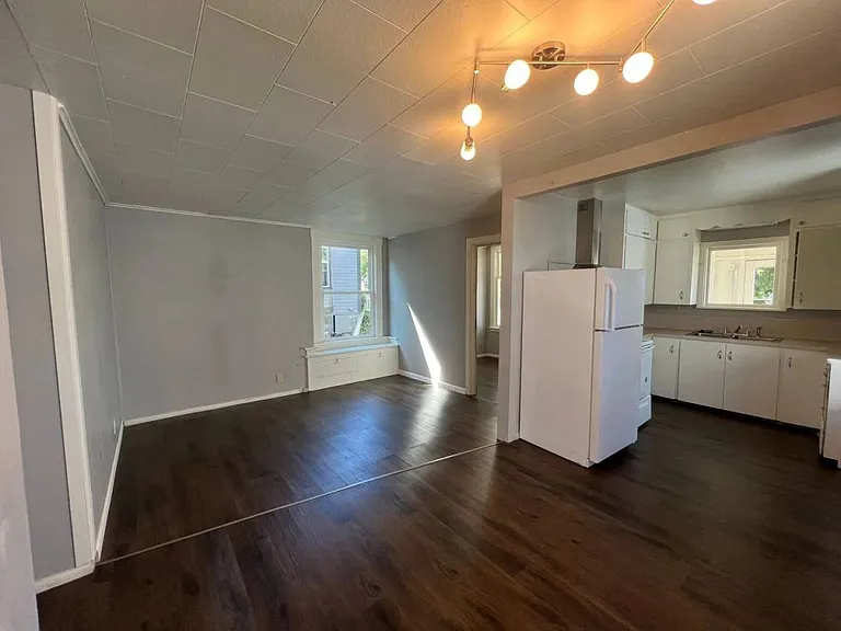 1338 Ellis St — Photo 3