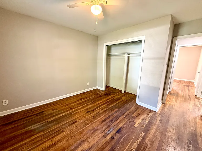 927 Dillard St #927 — Photo 9