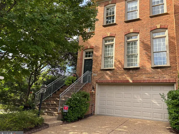 1816 Brentridge St, Vienna, VA 22182