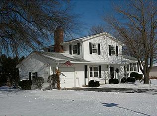 110 Miller Ln, Rochester, NY 14617