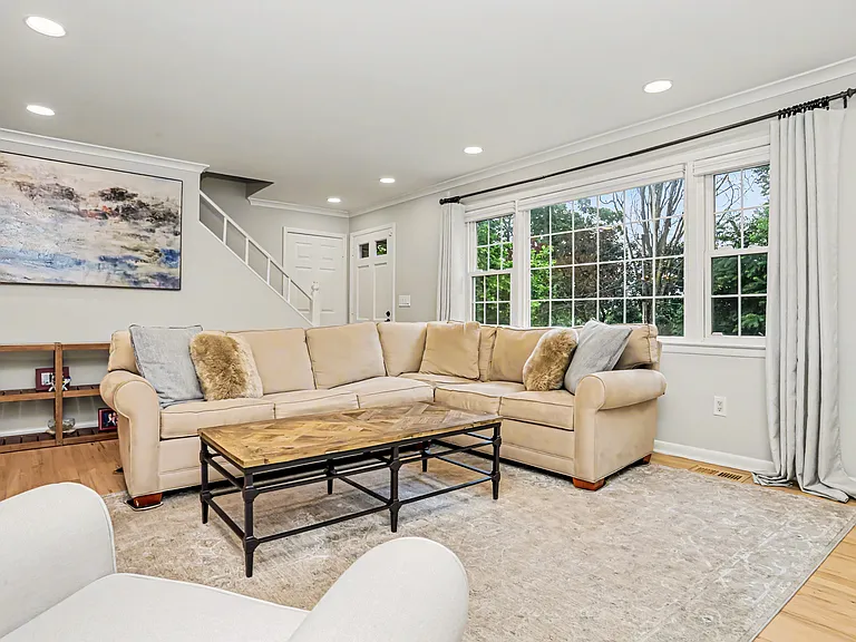 25 Westview Pl — Photo 11