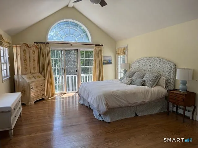 31 Harbor Rd — Photo 11