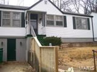 7046 Manette Dr, Saint Louis, MO