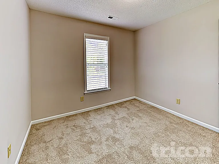 2207 Planters Knoll Dr — Photo 13