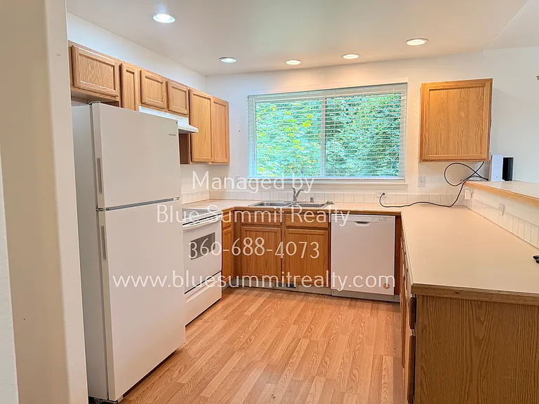 36114 77th Ave S — Photo 5