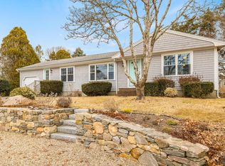 88 Bellavista Dr, Pocasset, MA 02559