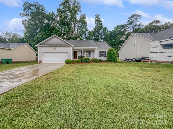 314 Iowa Ave, Bessemer City, NC 28016