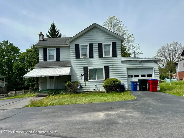 4 Foster Pl, Carbondale, PA 18407