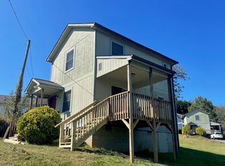 26 Mulder Dr, Asheville, NC 28805