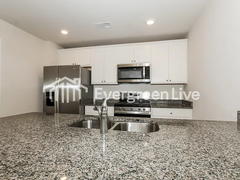 2247 Courtina Way — Photo 5