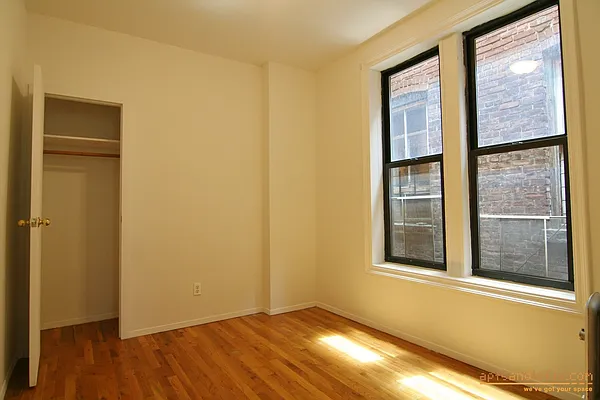 Rented by aptsandlofts.com | media 3