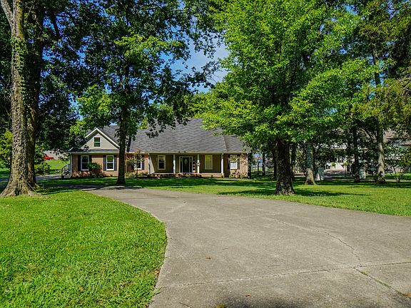 2nd image of 242 Lake Terrace Dr