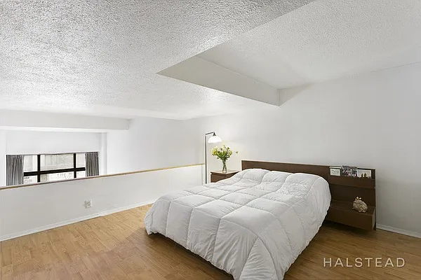 Rented by Halstead Real Estate | media 2