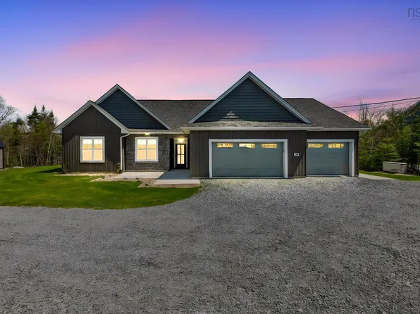 49 Dewberry Dr, Porters Lake, NS B3E 0C7