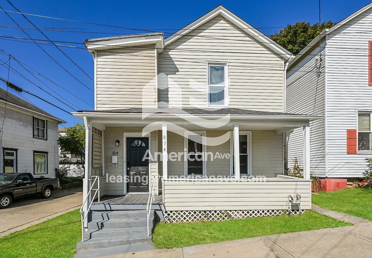 4 bed, 1.5 bath, 1140 sqft, $1,334 — Photo 1
