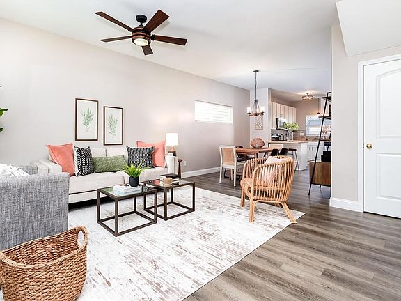 5th image of 3849 Boulevard Heights Ct