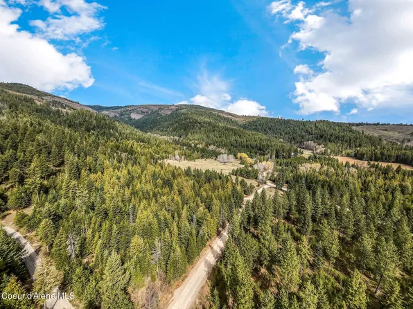 Nna Rustic Way, Spirit Lake, ID 83869