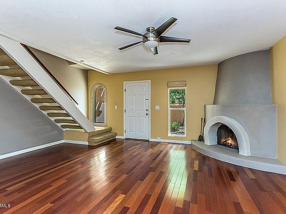 1101 E North Ln Unit 2-3