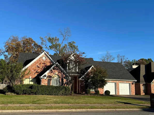 107 Fontainbleau Dr, Maumelle, AR 72113