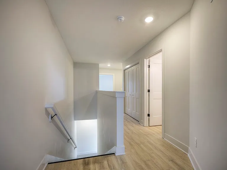 22923 W 72nd Ter — Photo 10