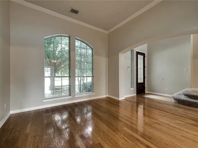 9428 Patagonia Ln — Photo 5