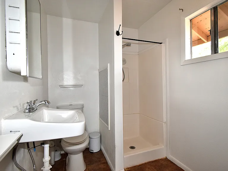 1890 Gils Way — Photo 12