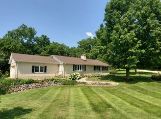 3123 Northwest Rd, Marengo, IL 60152