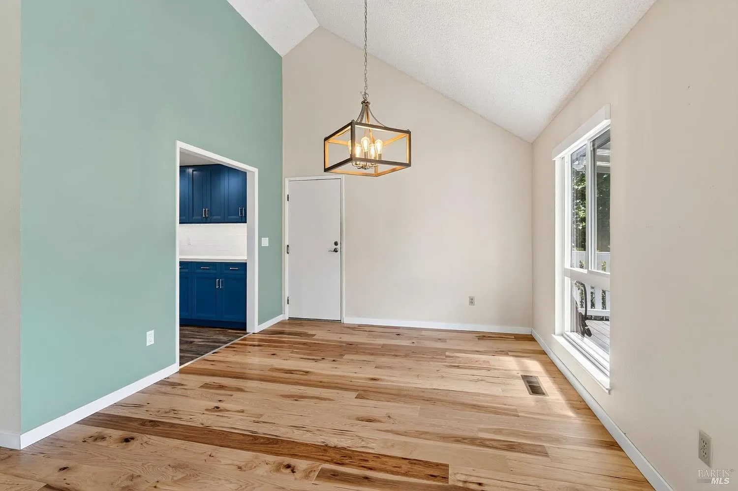 6447 Mesa Oaks Court - Photo 7