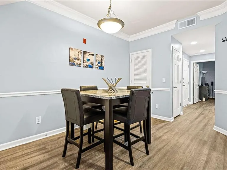 1752 Pryor Rd SW #309 — Photo 6