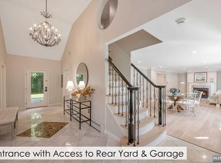 562 Forest Ave, Paramus, NJ 07652