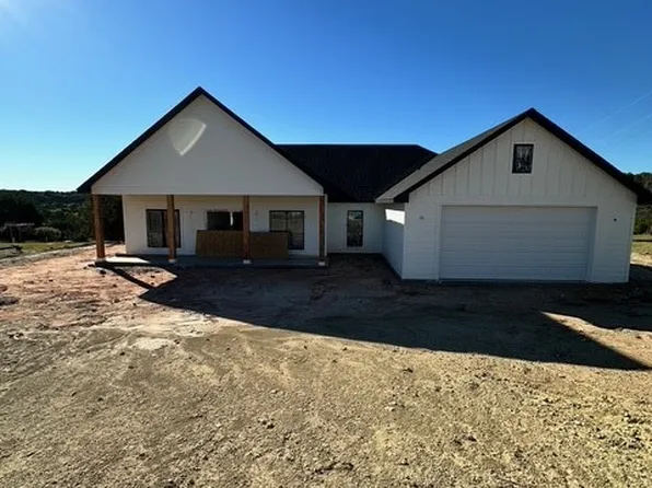 1670 Beacon Lake Dr, Bluff Dale, TX 76433