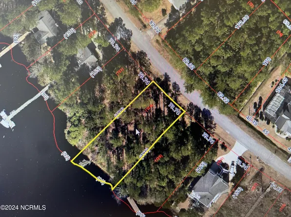 5316 Trade Winds Road, New Bern, NC 28560