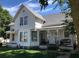 209 W State St, Burlington, WI 53105