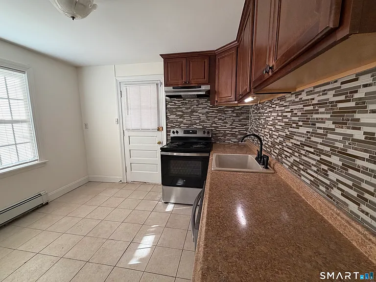 535 Chase Ave — Photo 9