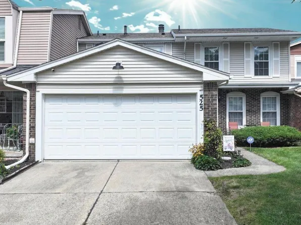 525 Parke Ct, Grand Blanc, MI 48439