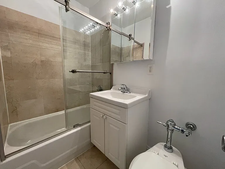 36 Morton St #4C — Photo 7