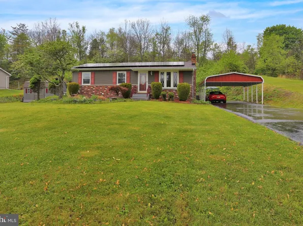 183 E Adamsdale Rd, Orwigsburg, PA 17961