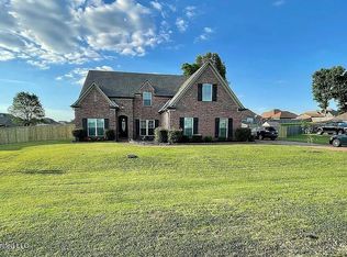 4798 Shinault Ln, Olive Branch, MS 38654