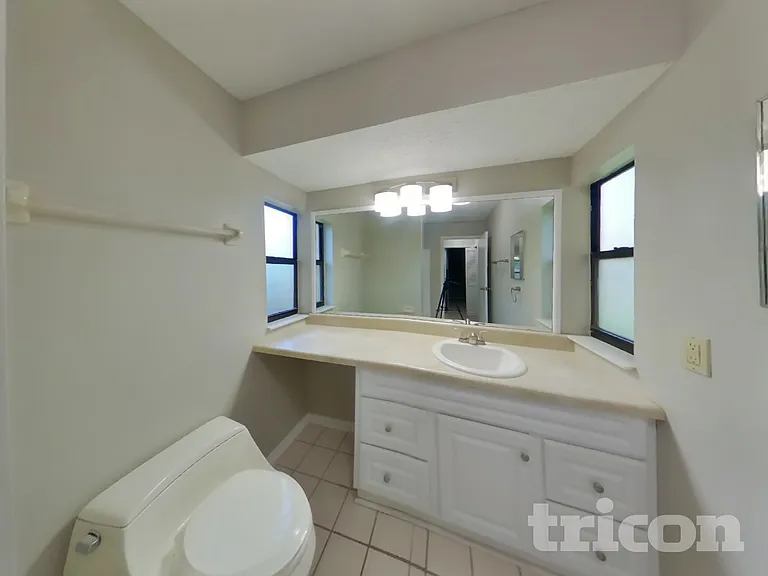 4739 Harpers Ferry Ln — Photo 15