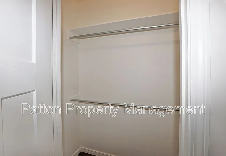 13771 Periwinkle Dr #B — Photo 23